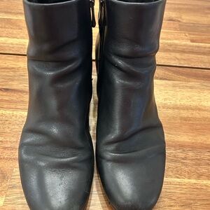 Black Hush Puppies Leather Ankle Boots